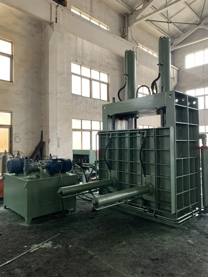 Vertical hydraulic baler Vertical hydraulic baler